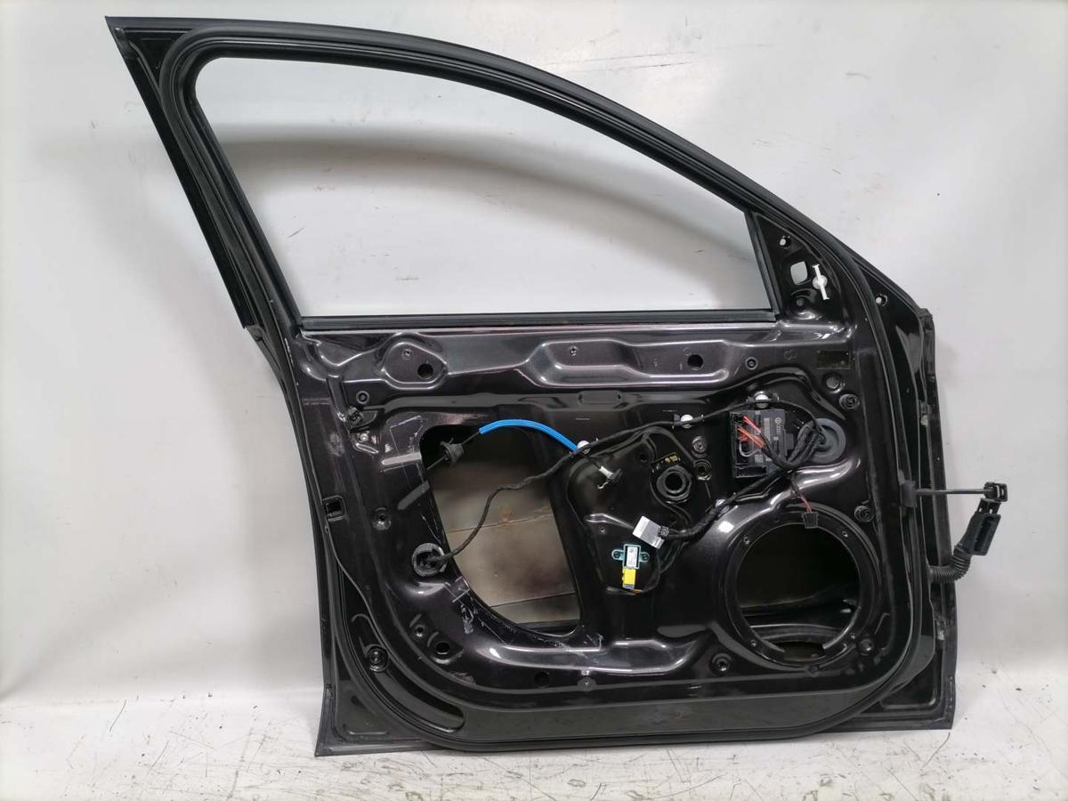 Audi A4 8K B8 original T&uuml;r vorn links LZ7L Lavagrau Rohbau Bj.2009